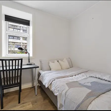 Central Apartment Apartamento