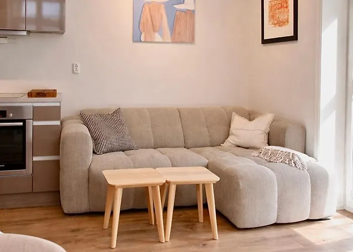 Central Apartment Διαμέρισμα *